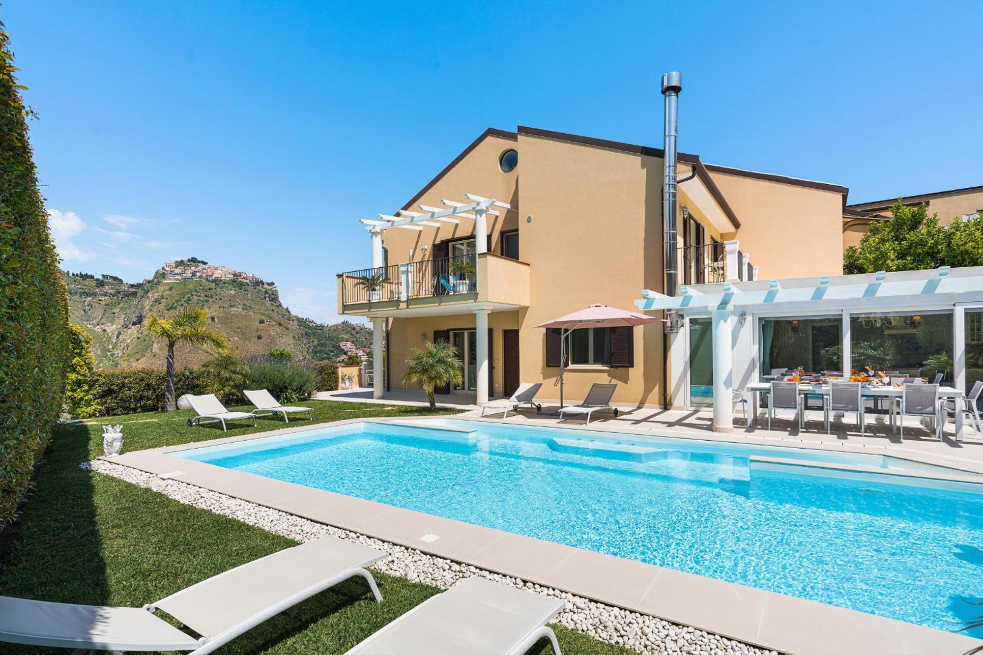 Villa Giutitta Taormina